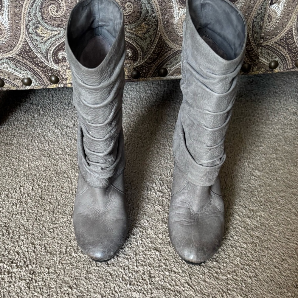 Vince Camuto Gray Heeled Boots